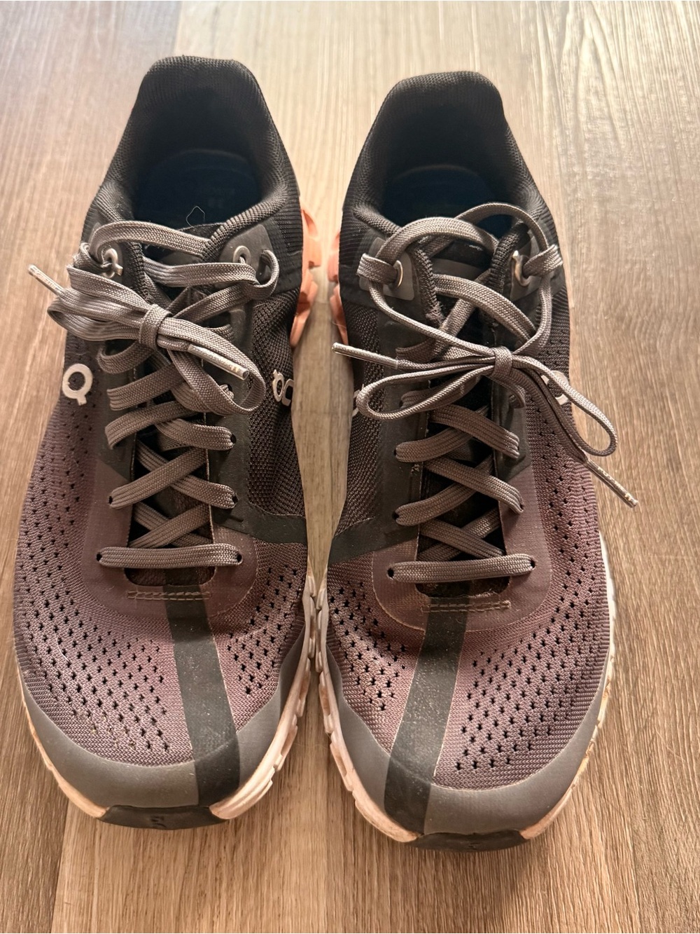 On Cloudflow 3.0 Women’s Running Shoes – Rock/Rose – Size 7